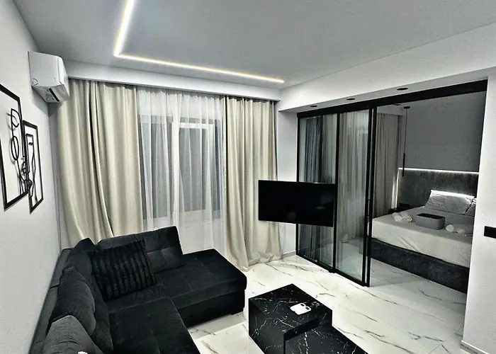 Eden Luxury Suite #3